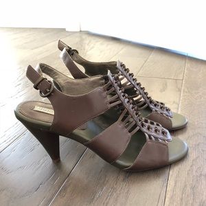 Banana republic heels - olive green - worn once